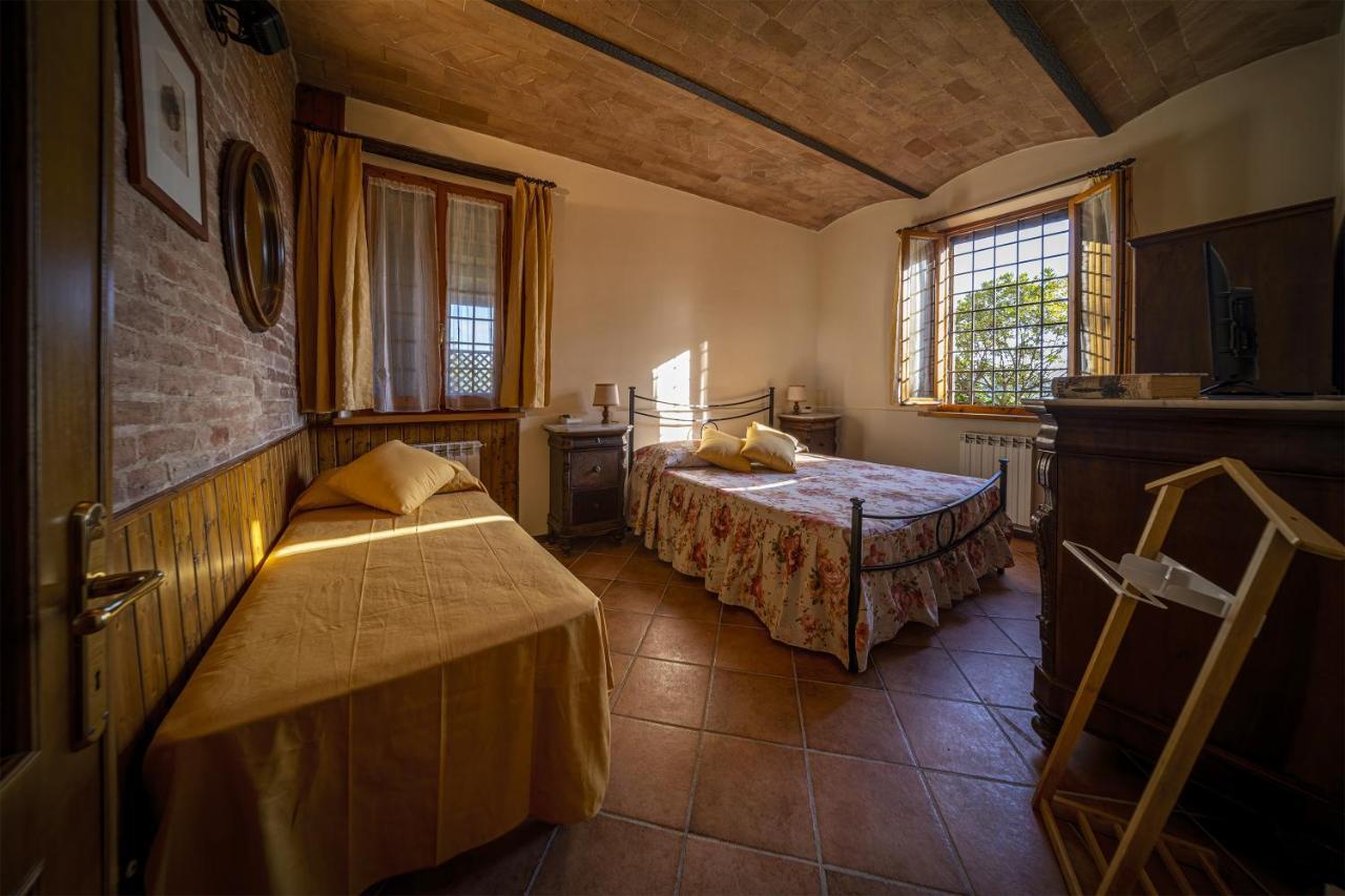 La Tavernetta Di Alessia Lägenhet Siena Exteriör bild